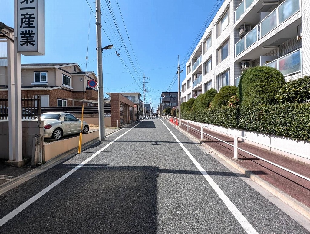 東建ニューハイツ成増　南西側 前面道路